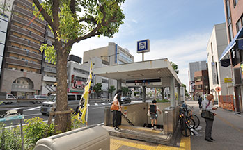 大阪市営地下鉄御堂筋線・四つ橋線「大国町駅」