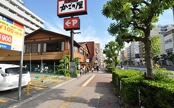 街並み4(国道25号線)