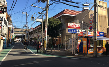 岸里1丁目の街並み1