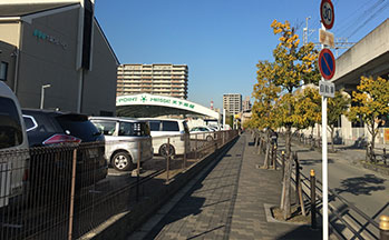 岸里1丁目の街並み3